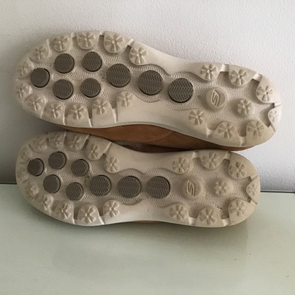 Sketchers Slippers - Picture 7 of 7